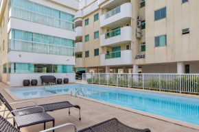 Confortável Apartamento em Condomínio com Piscina